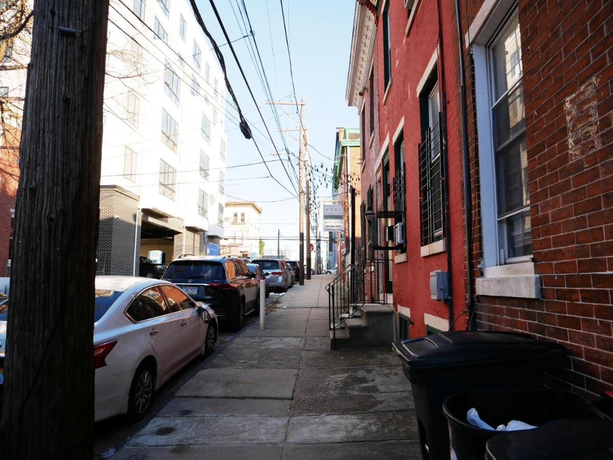 Oui On Ludlow - Entire House And Private Rooms In University City فيلادلفيا المظهر الخارجي الصورة