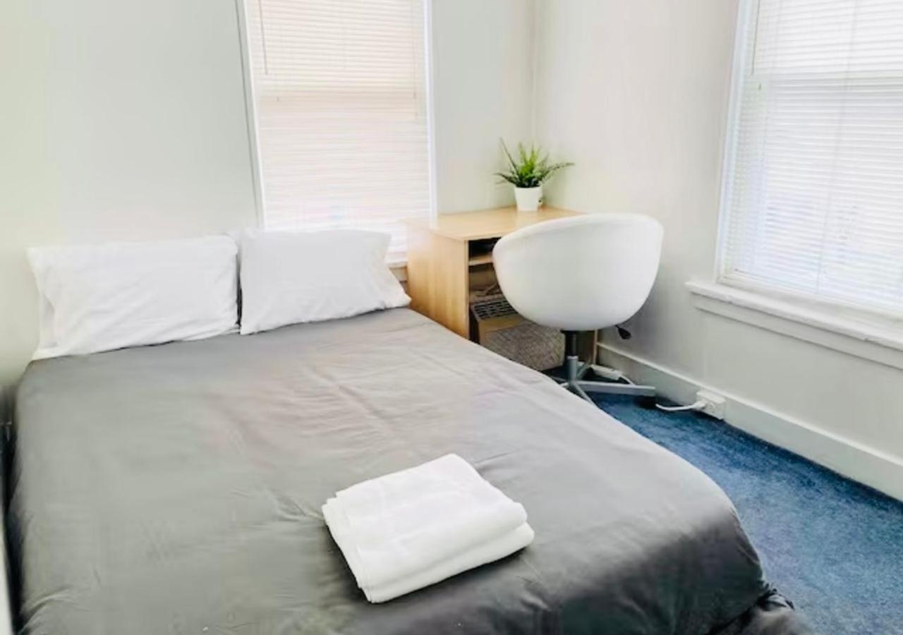 Oui On Ludlow - Entire House And Private Rooms In University City فيلادلفيا المظهر الخارجي الصورة