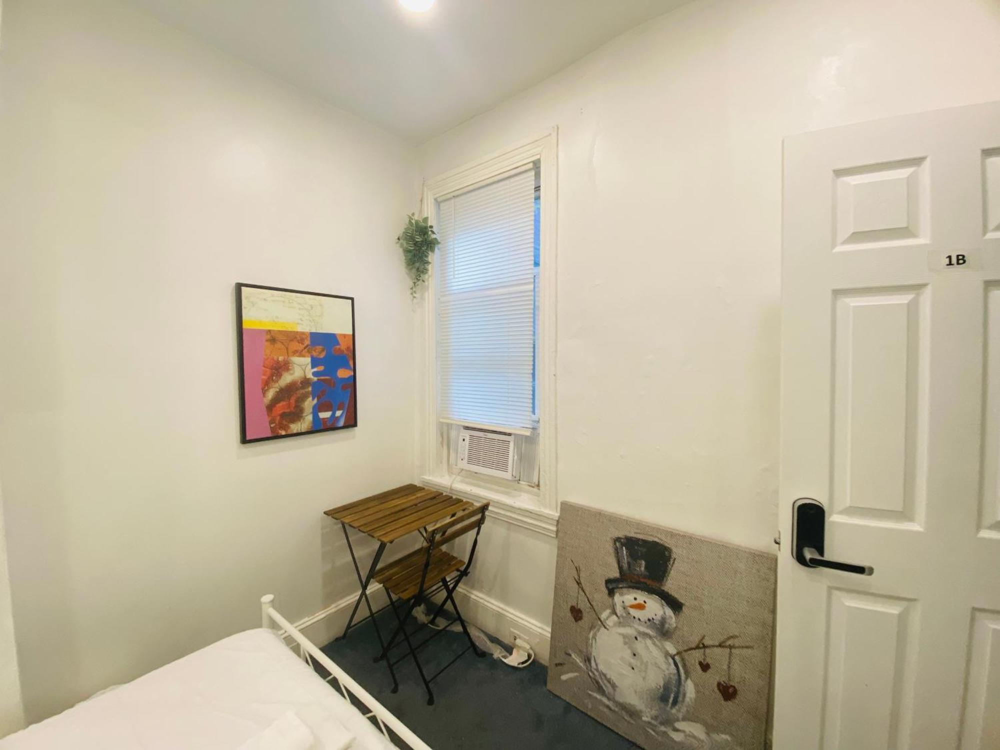 Oui On Ludlow - Entire House And Private Rooms In University City فيلادلفيا المظهر الخارجي الصورة