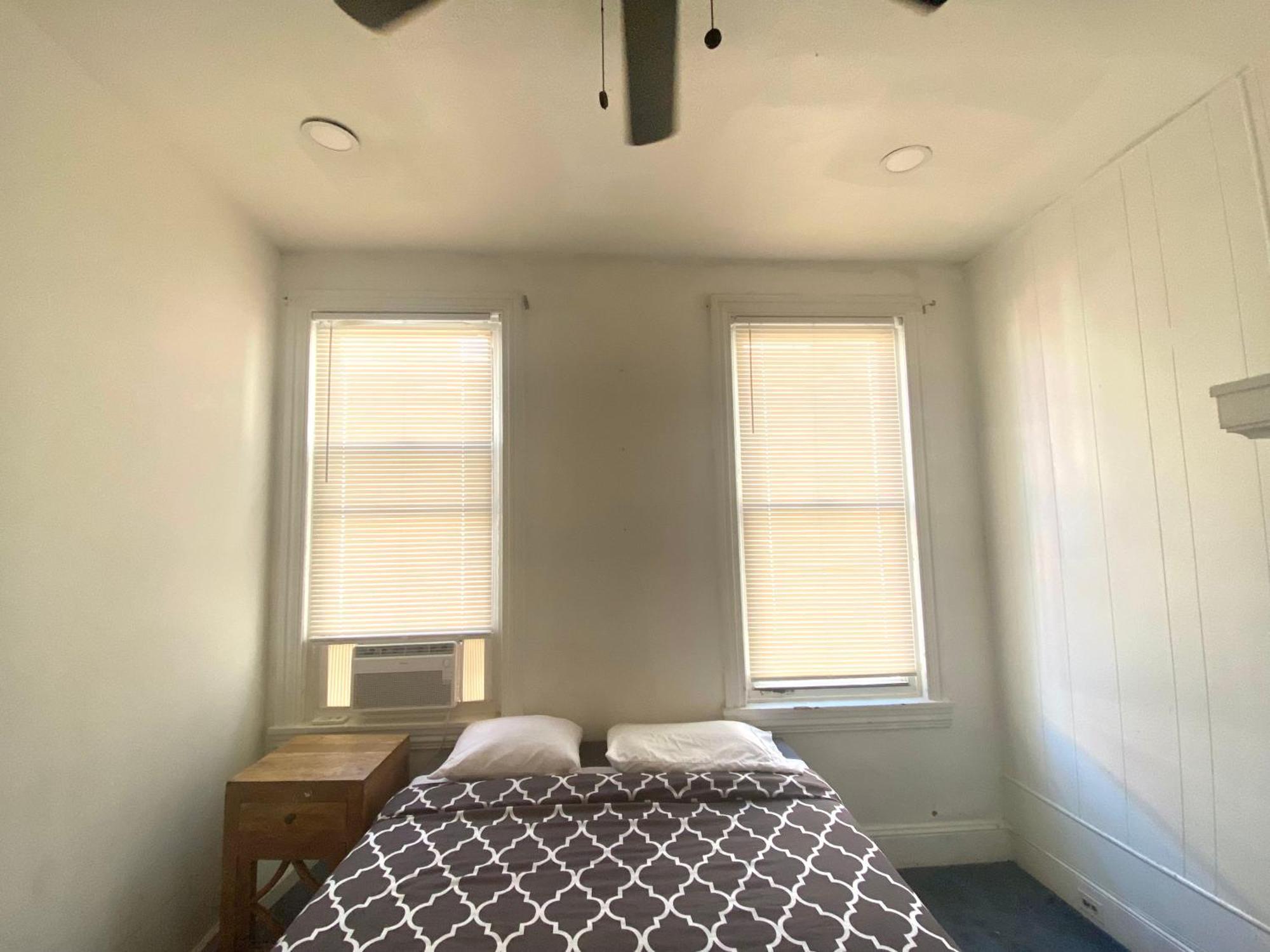 Oui On Ludlow - Entire House And Private Rooms In University City فيلادلفيا الغرفة الصورة